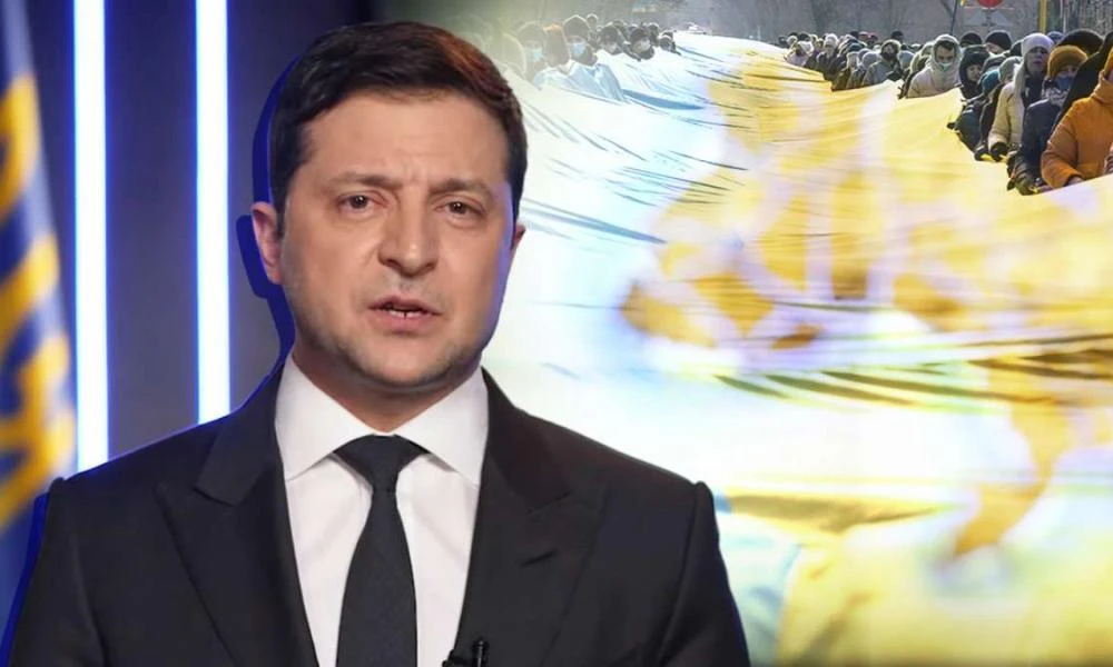 Μεξικανός δημοσιογράφος: Μαριονέτα της CIA ο Ζελένσκι